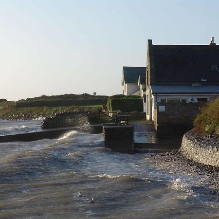 Yha Port Eynon Vandrarhem Exteriör bild