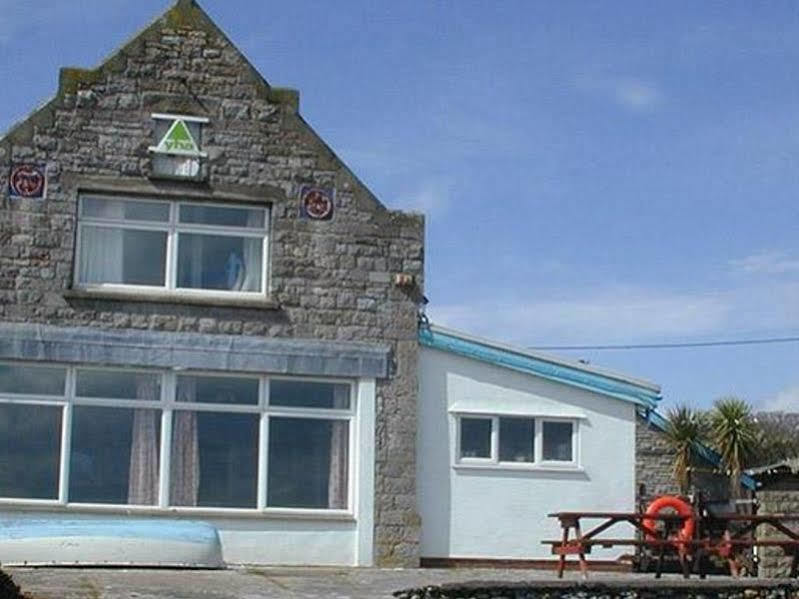 Yha Port Eynon Vandrarhem Exteriör bild